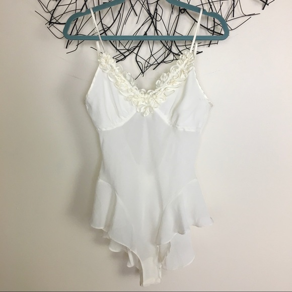 Vintage lingerie body suit. White ruffled unique - Picture 8 of 8